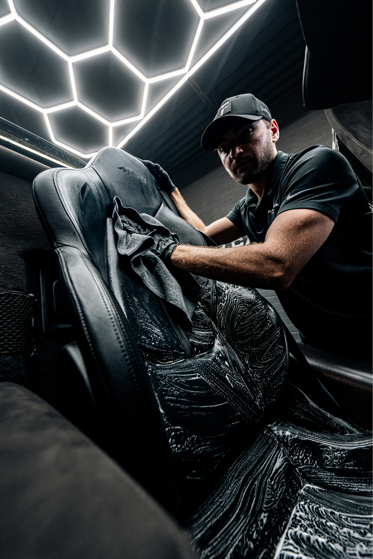 BLACKLINE EVERYDAY MICROFIBER TOWELS — additional product view