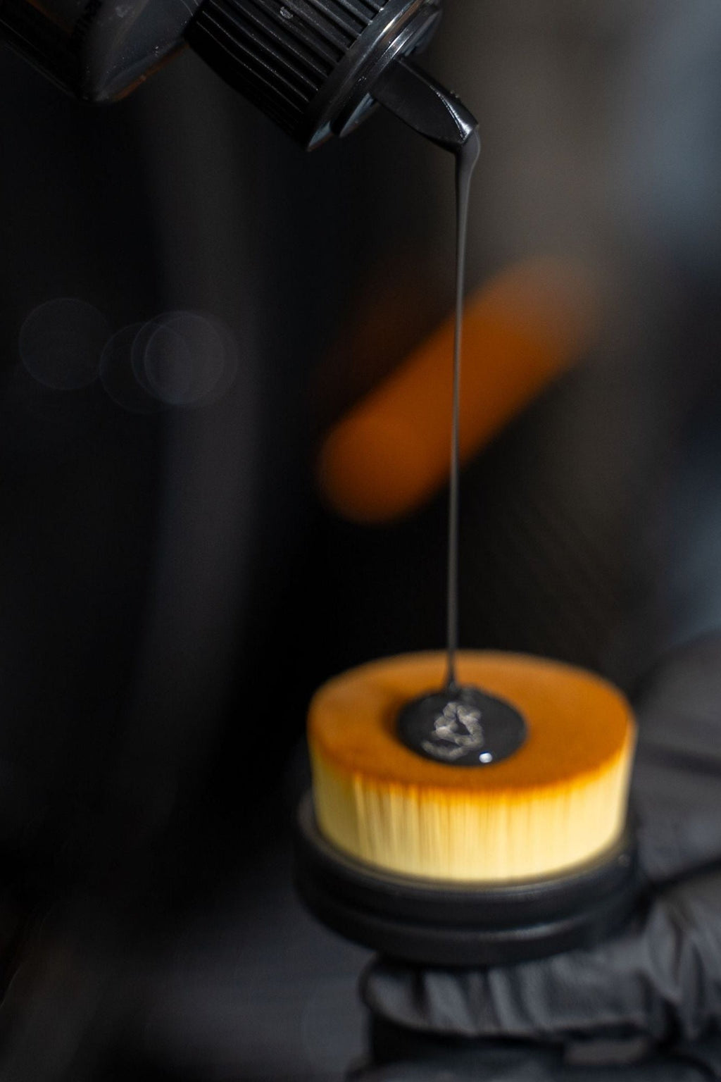 BLACKLINE TIRE SHINE APPLICATOR BRUSH — additional product view