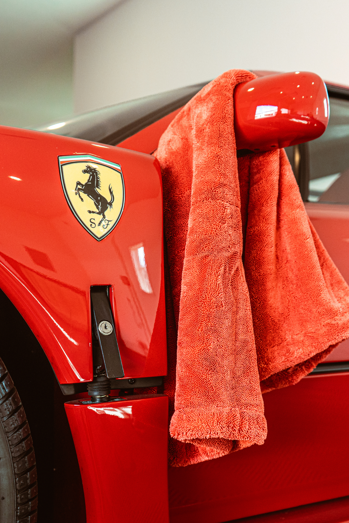 BLACKLINE TWISTED-LOOP DRYING TOWEL — additional product photo