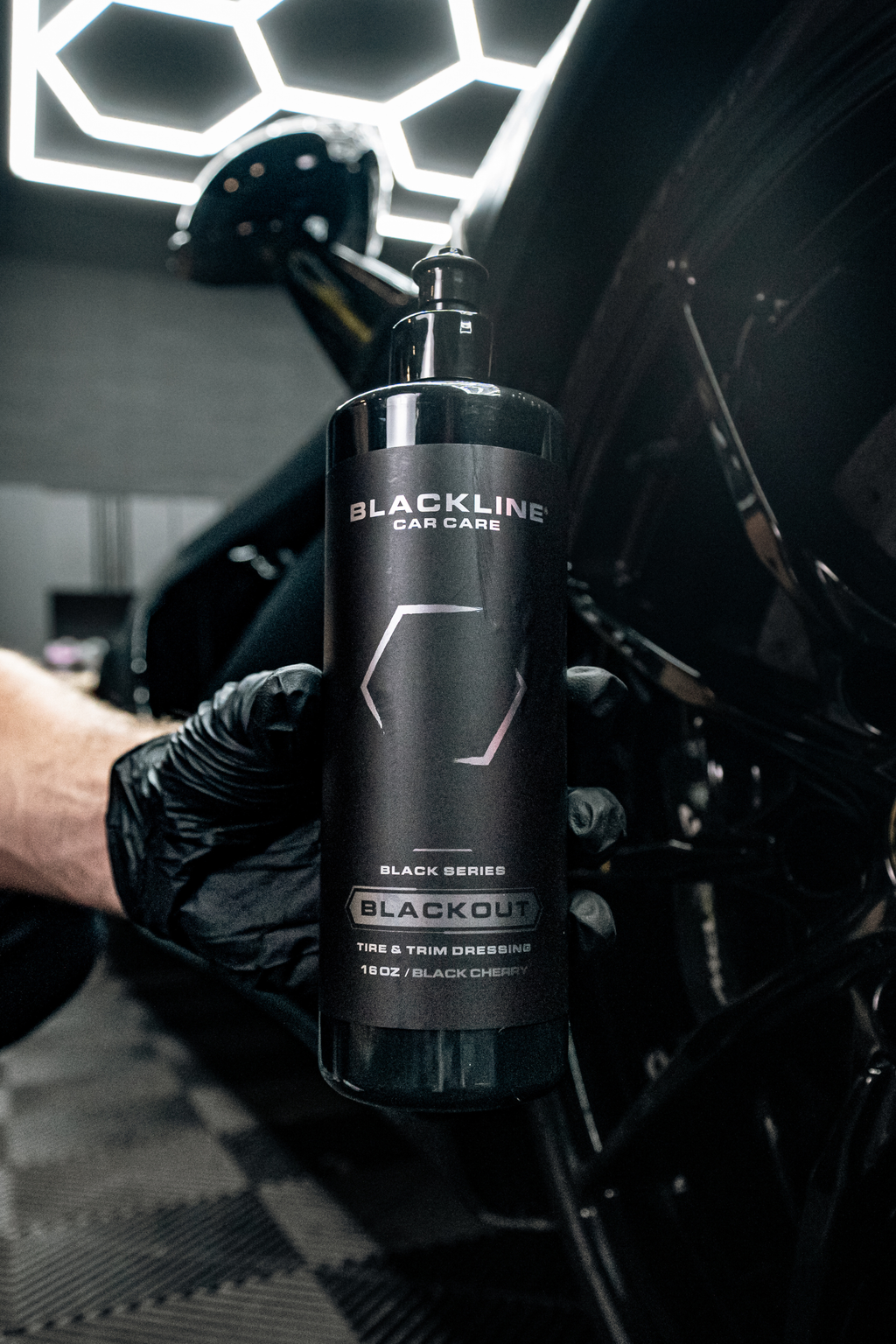 BLACKLINE BLACKOUT TRIM & TIRE DRESSING — additional product view