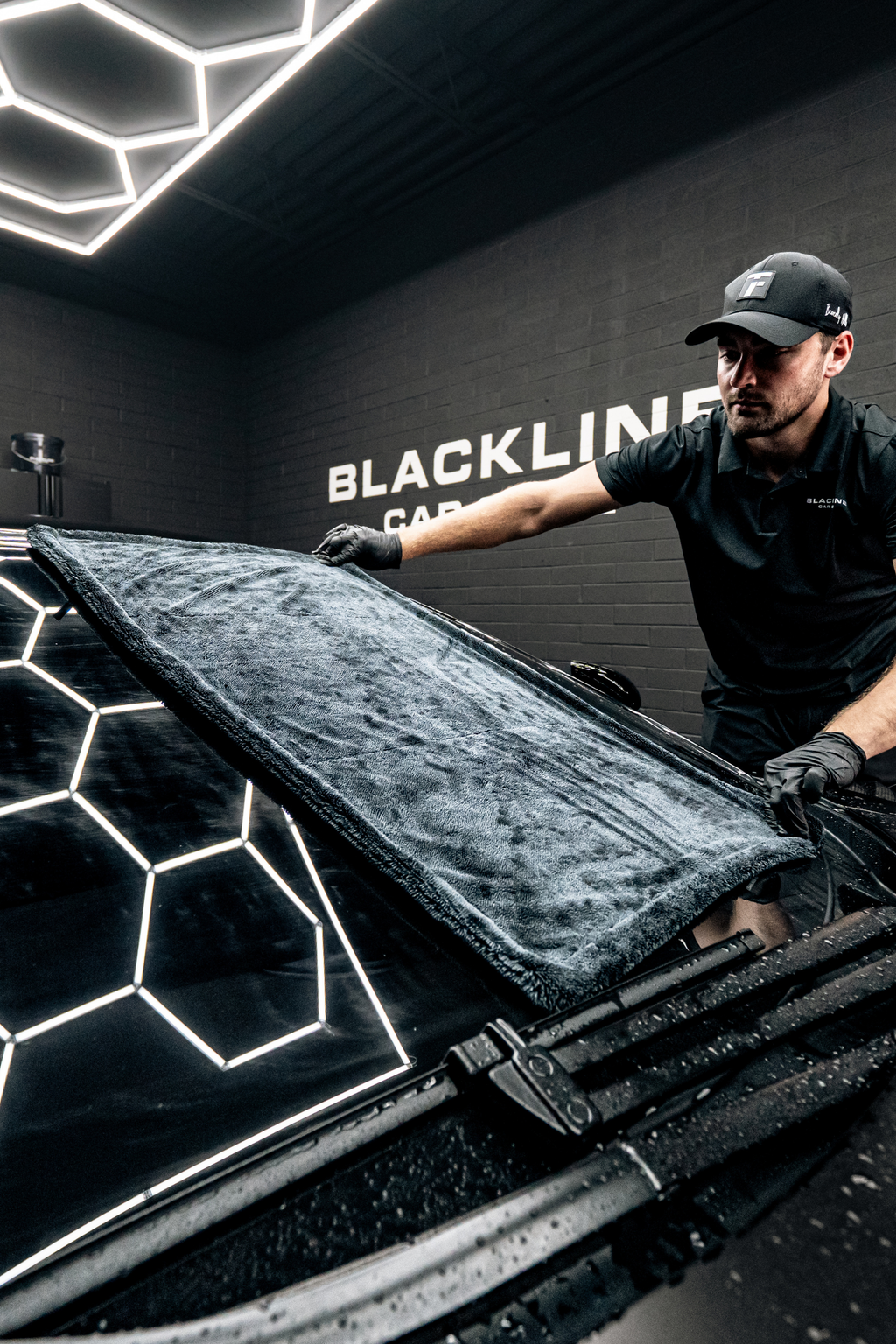 BLACKLINE TWISTED-LOOP DRYING TOWEL — additional product view