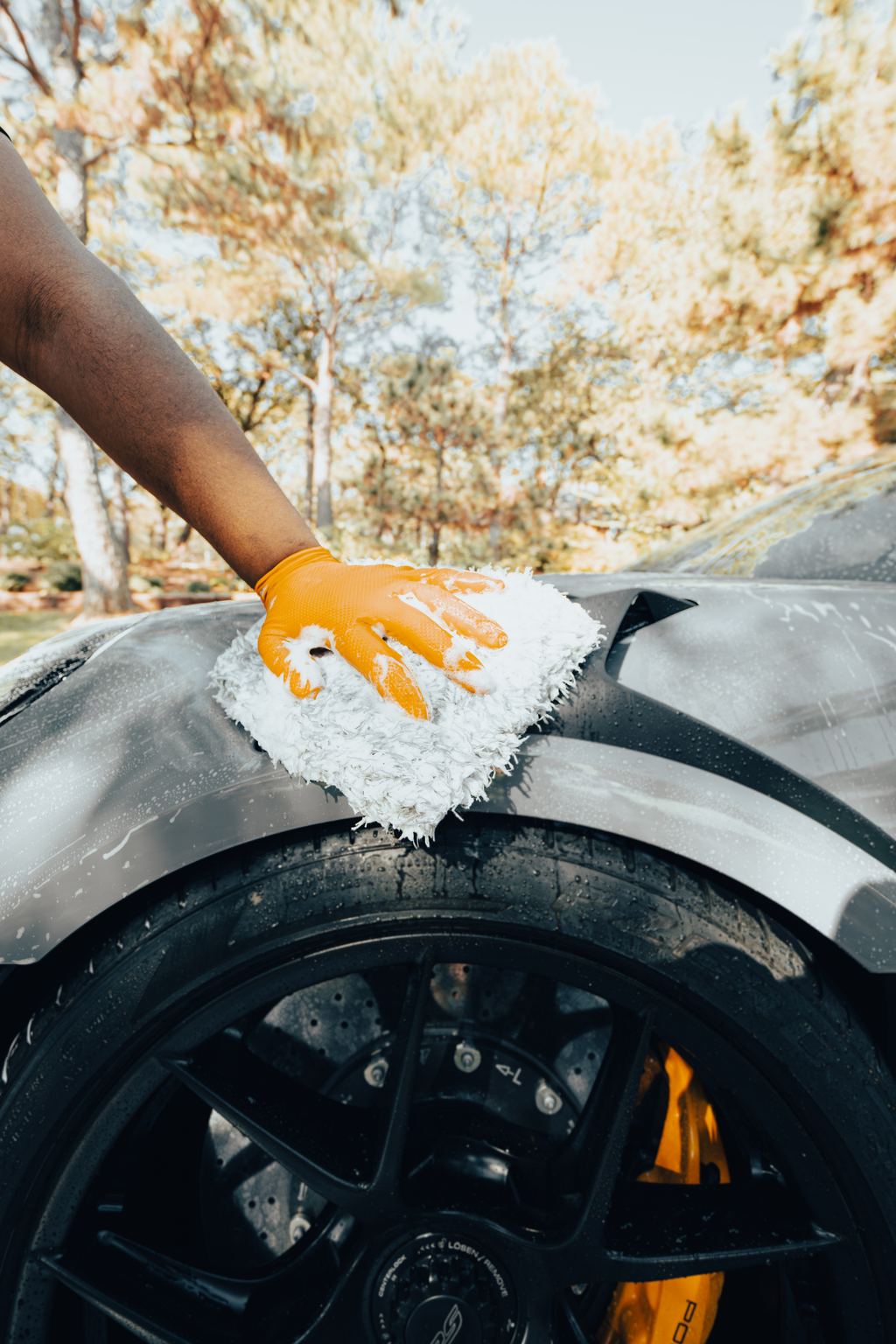 BLACKLINE MICROFIBER WASH MITT — in-use lifestyle photo